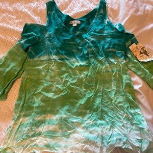 NWT Women’s One World Blouse Size Small